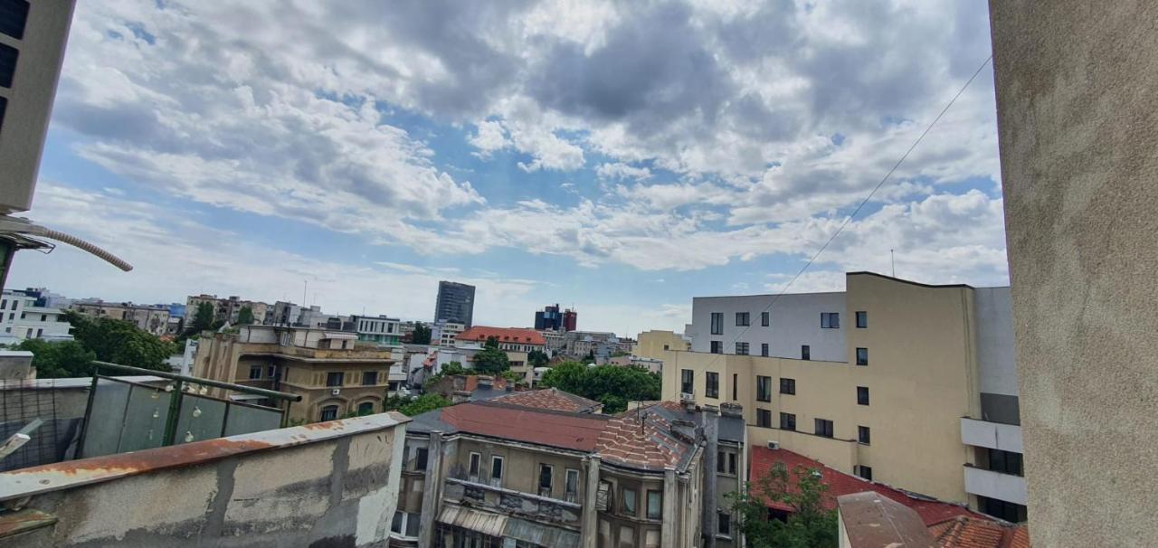 City Center Majestic Studio Apartment Bukares Bagian luar foto